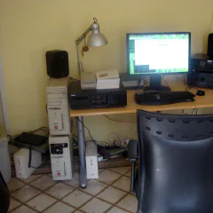 A clean desk is the sign of a sick mind!