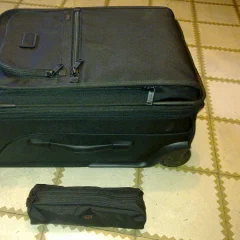 Tumi Alpha International Wheeled Office Review